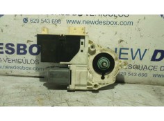Recambio de motor elevalunas delantero izquierdo para citroen c4 berlina 1.6 16v hdi referencia OEM IAM 997832101  