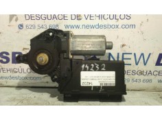 Recambio de motor elevalunas trasero izquierdo para audi a4 berlina (8e) 2.0 20v cat (alt) referencia OEM IAM   