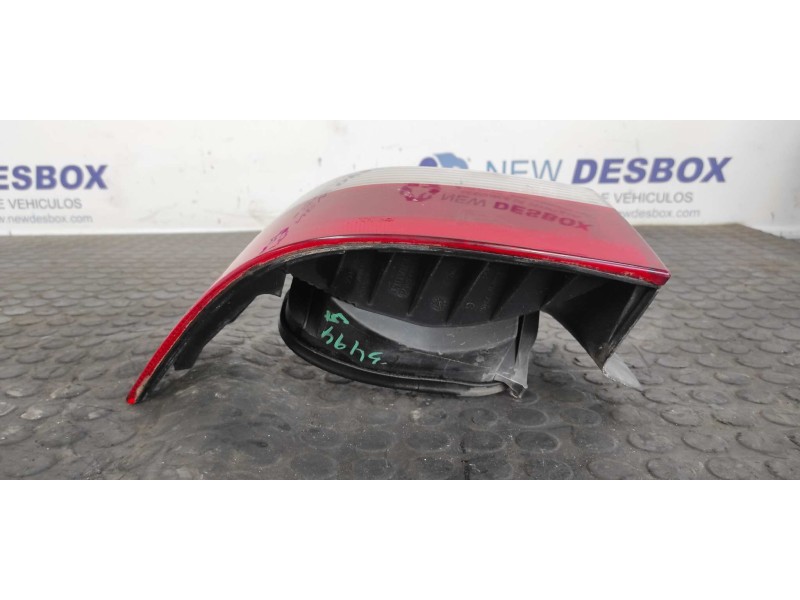 Recambio de piloto trasero izquierdo para renault laguna ii (bg0) 1.9 dci diesel cat referencia OEM IAM 8200002473  