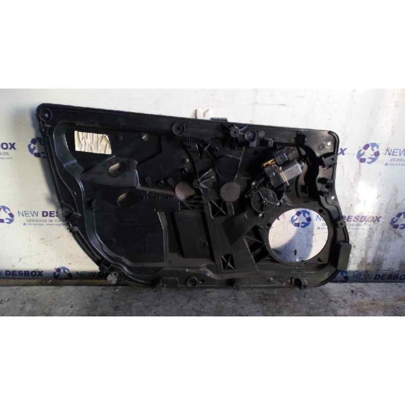 Recambio de elevalunas delantero izquierdo para ford fiesta (cb1) titanium referencia OEM IAM 8A61A23200701  