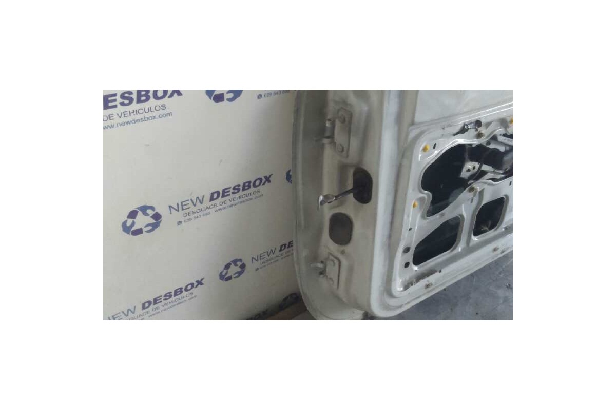 Recambio de puerta delantera derecha para renault kangoo (f/kc0) rn/alap modell (kcoa/c/d/e/h/u) referencia OEM IAM   