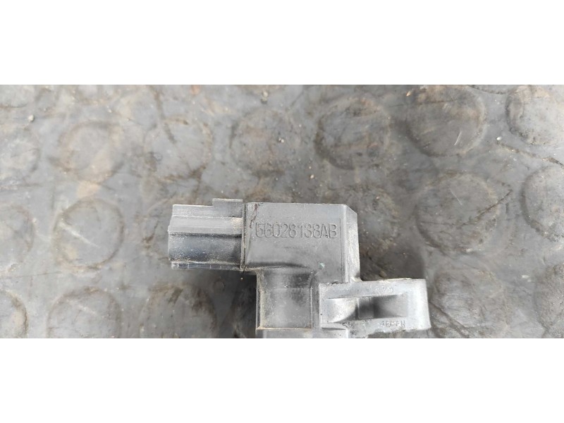 Recambio de bobina encendido para chrysler jeep gr.cherokee (wj/wg) 4.7 v8 cat referencia OEM IAM 56028138AB  