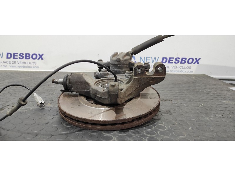 Recambio de mangueta delantera derecha para peugeot 307 (s1) 1.6 16v cat referencia OEM IAM   