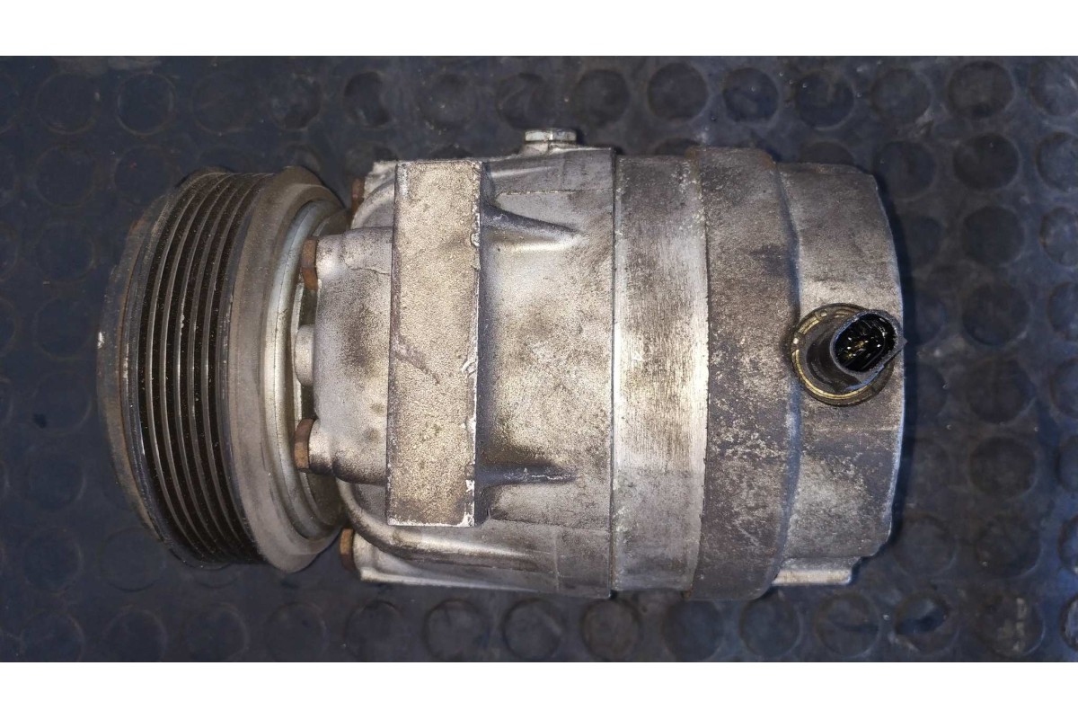 Recambio de compresor aire acondicionado para renault laguna ii grandtour (kg0) 1.9 dci diesel referencia OEM IAM 8200021822  