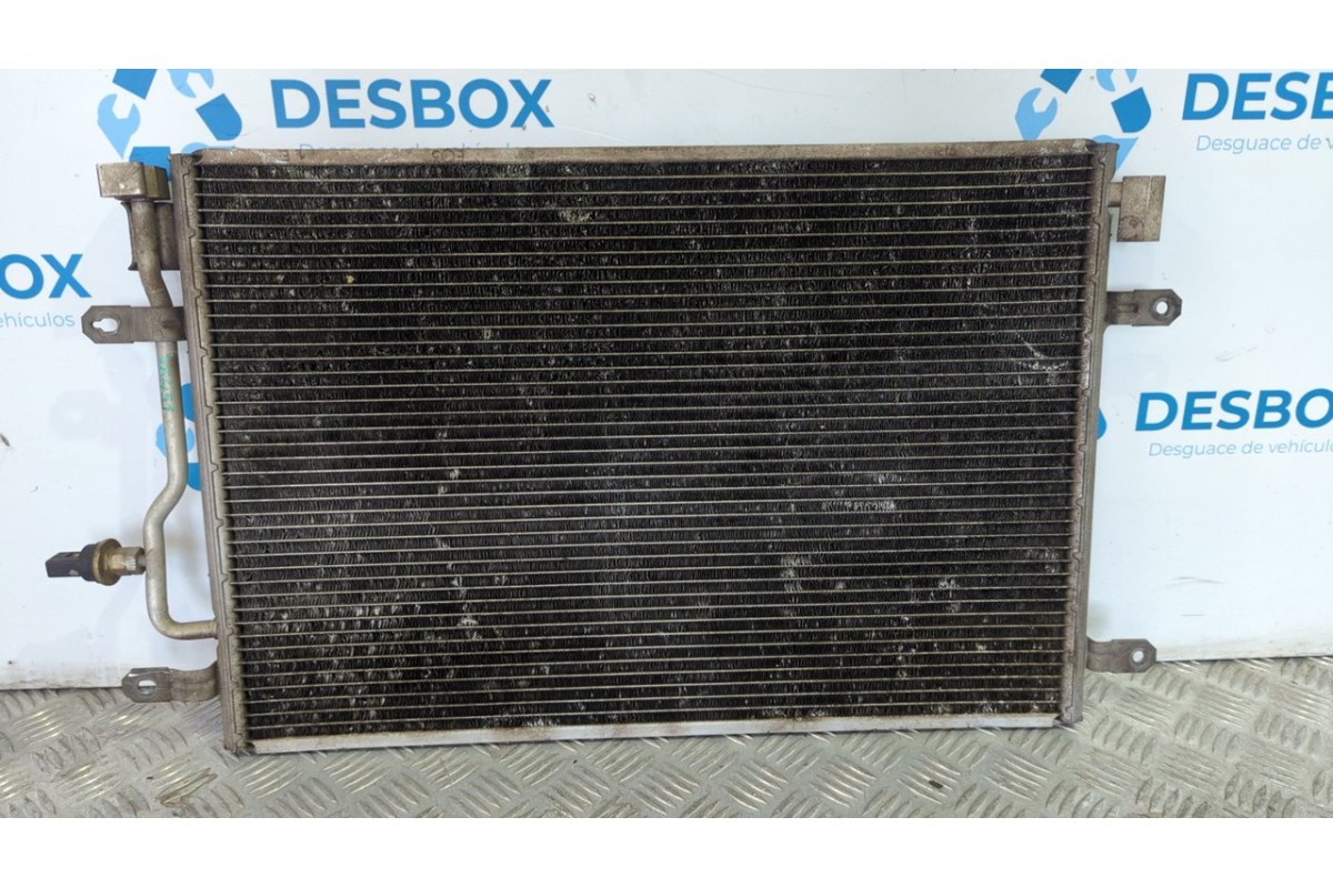 Recambio de condensador / radiador aire acondicionado para audi a4 berlina (8e) 3.0 sport edition referencia OEM IAM 8E0260401D 