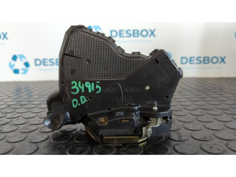 Recambio de cerradura puerta delantera derecha para toyota avensis berlina (t25) 2.2 d-cat referencia OEM IAM 6903002162  