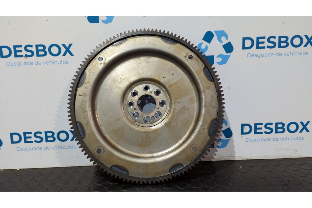 Recambio de volante motor para land rover range rover sport v8 td edition 60 yrs referencia OEM IAM 6H426K375AB  