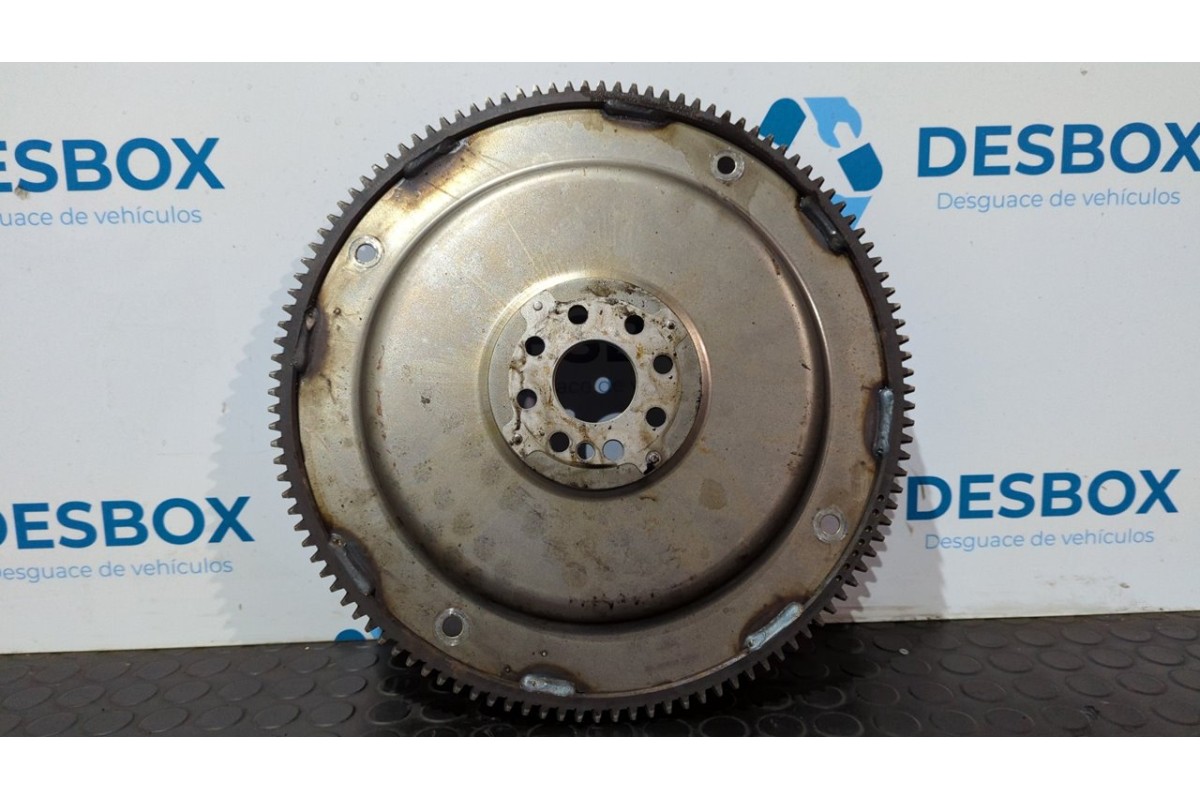 Recambio de volante motor para land rover range rover sport v8 td edition 60 yrs referencia OEM IAM 6H426K375AB  