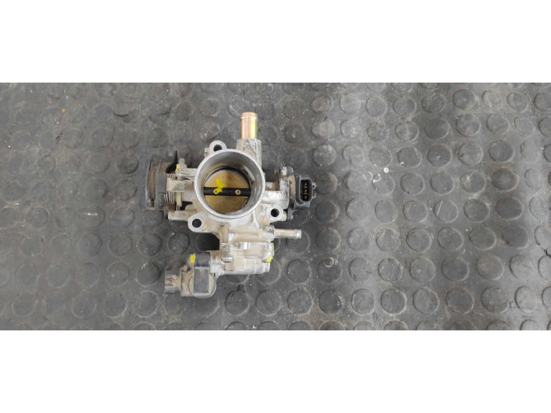 Recambio de caja mariposa para toyota corolla verso (e12) 1.6 16v referencia OEM IAM 8945220130  