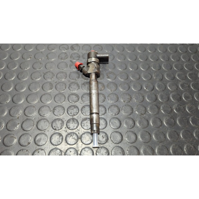Recambio de inyector para mercedes-benz vito (w638) caja cerrada 110 cdi  (638.094) referencia OEM IAM A6110700587  