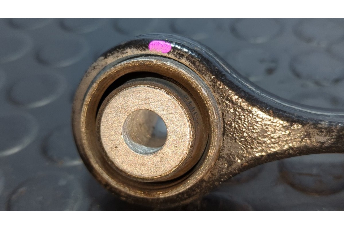 Recambio de brazo derecho superior trasero para mercedes-benz clase m (w164) 280 / 300 cdi (164.120) referencia OEM IAM 00006036