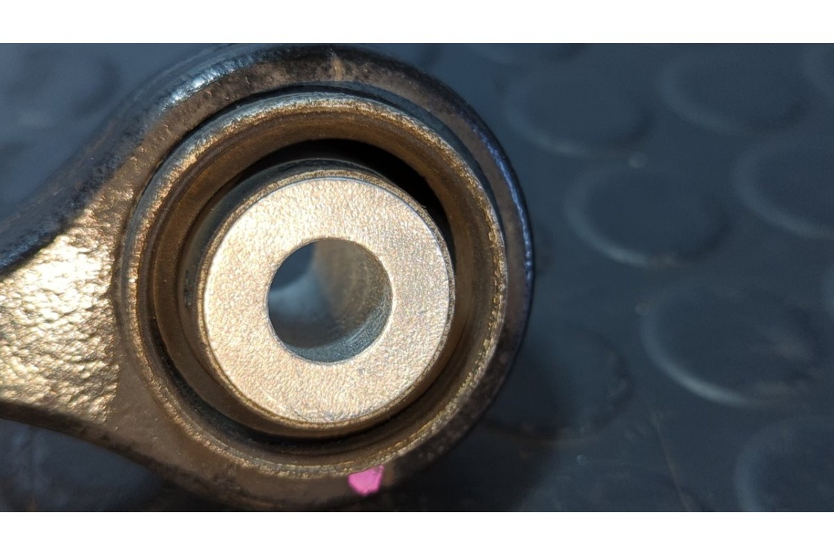Recambio de brazo derecho superior trasero para mercedes-benz clase m (w164) 280 / 300 cdi (164.120) referencia OEM IAM 00006036