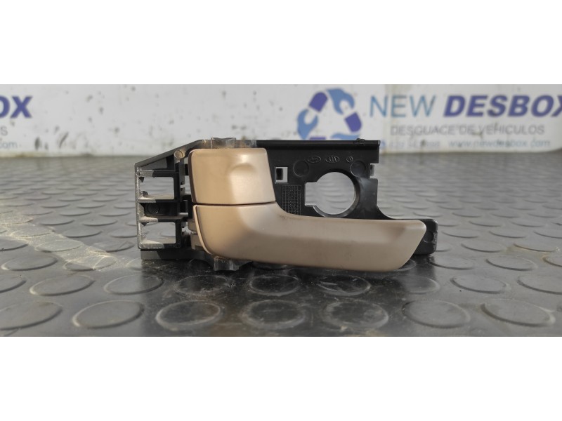 Recambio de maneta interior trasera izquierda para kia sportage concept referencia OEM IAM 826131F000  