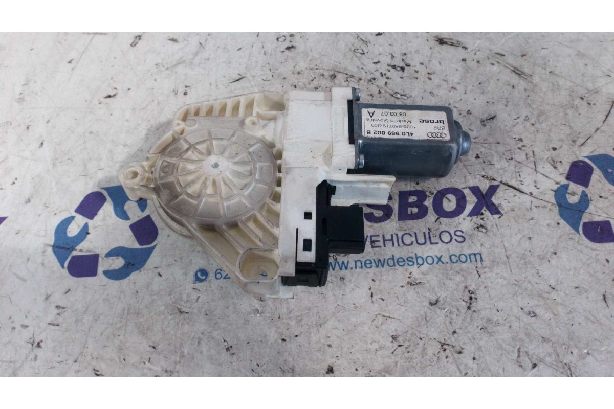 Recambio de motor elevalunas trasero derecho para audi q7 (4l) 3.0 v6 24v tdi referencia OEM IAM 4L0959802B  