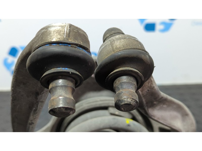 Recambio de amortiguador delantero izquierdo para audi a6 berlina (4b2) 2.5 tdi referencia OEM IAM 4B0412031BN  
