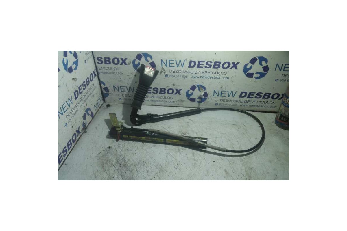 Recambio de pretensor airbag derecho para opel corsa b 1.7 diesel referencia OEM IAM 90387492  