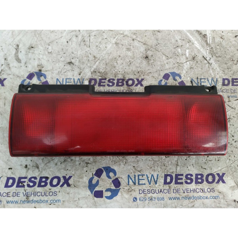 Recambio de piloto trasero central para suzuki swift sf berlina (ma) 1.3 cat referencia OEM IAM 23632285  