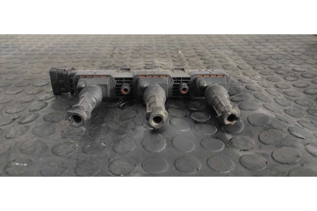 Recambio de bobina encendido para opel corsa b 1.0 12v cat (x 10 xe / lw3) referencia OEM IAM 0221503014  