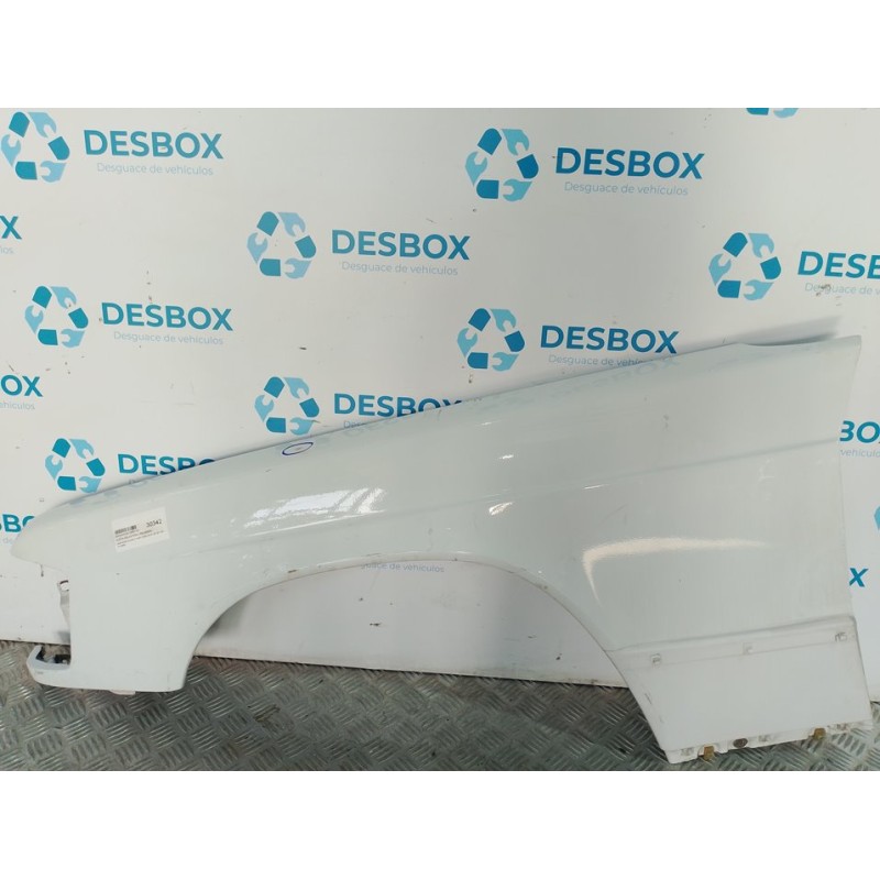 Recambio de aleta delantera izquierda para mercedes-benz clase c (w201) berlina e 190 (201.024) referencia OEM IAM   