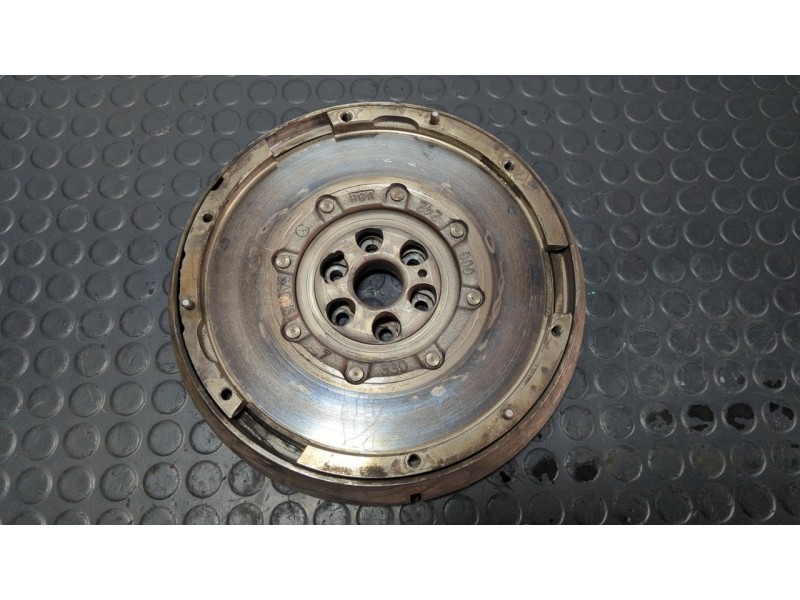 Recambio de volante motor bimasa para citroen c4 grand picasso 1.6 16v hdi fap referencia OEM IAM 9659269480  