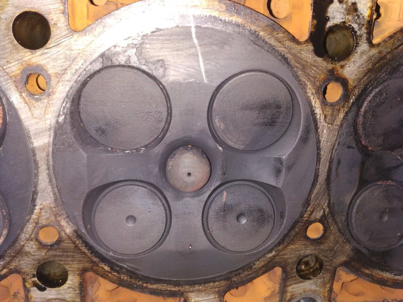 Recambio de culata para mercedes-benz clase e (w210) berlina diesel 2.2 diesel cat referencia OEM IAM R6040160401  