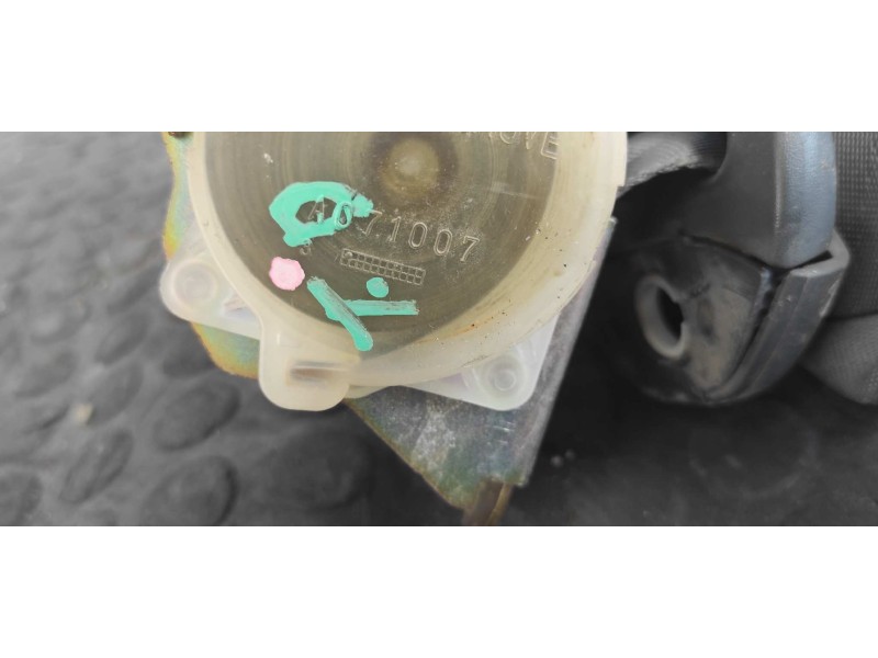 Recambio de cinturon trasero derecho para toyota rav 4 funcruiser (a1) 2.0 16v cat referencia OEM IAM 7G7360  