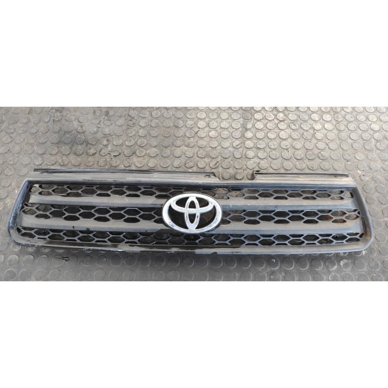 Recambio de rejilla delantera para toyota rav 4 (a2) 1.8 luna (2003) referencia OEM IAM 5311142070  