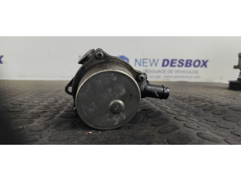 Recambio de depresor freno / bomba vacio para renault scenic ii 1.5 dci diesel referencia OEM IAM 8200577807  