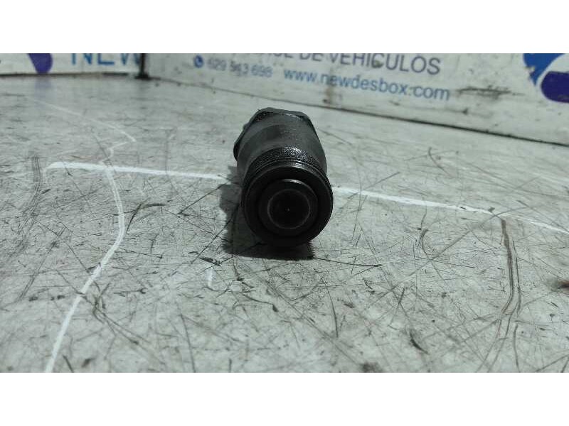 Recambio de inyector para mercedes-benz clase s (w140) berlina 3.5 turbodiesel referencia OEM IAM KCA27S55135BAR565  