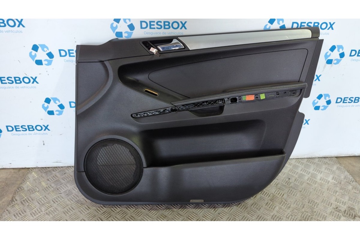Recambio de guarnecido puerta delantera derecha para mercedes-benz clase m (w164) 280 / 300 cdi (164.120) referencia OEM IAM   