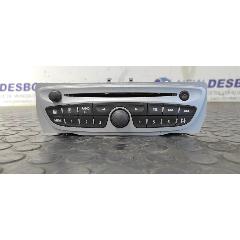 Recambio de sistema audio / radio cd para renault megane iii berlina 5 p expression referencia OEM IAM   