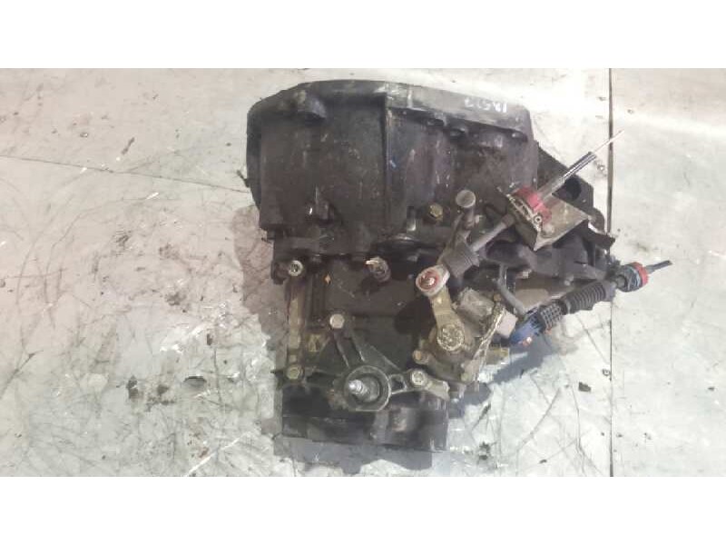 Recambio de caja cambios para renault megane ii berlina 3p confort expression referencia OEM IAM ND0001  