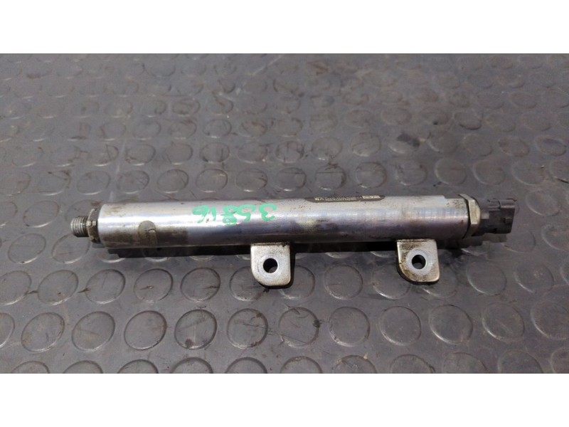Recambio de rampa inyectora para land rover range rover sport autobiography limited edition referencia OEM IAM 9X2Q9D280FA  