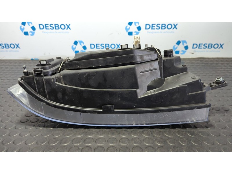 Recambio de faro izquierdo para citroen jumper combi desde ´02 2.2 hdi cat referencia OEM IAM 5501130L  