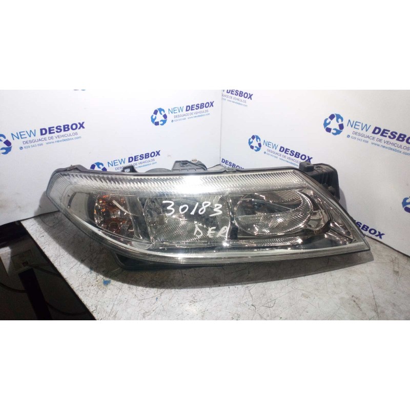 Recambio de faro derecho para renault laguna ii (bg0) 1.6 referencia OEM IAM 89004686  