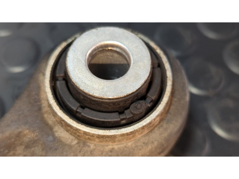 Recambio de brazo izquierdo inferior trasero para land rover range rover sport autobiography referencia OEM IAM CPLA5501B  