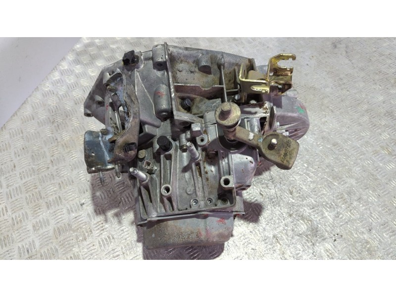 Recambio de caja cambios para citroen jumper combi desde ´02 2.2 hdi cat referencia OEM IAM 20UM16  