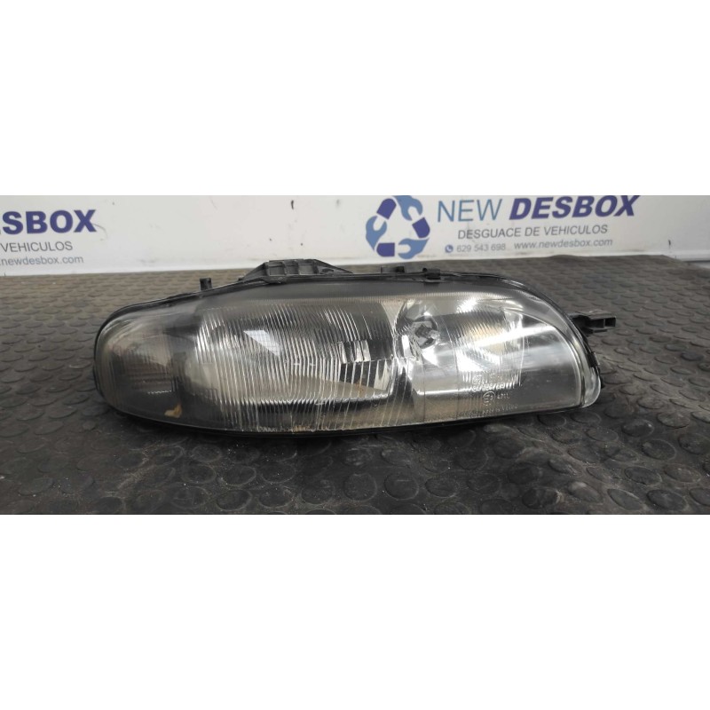 Recambio de faro derecho para fiat bravo (182) 1.6 16v cat referencia OEM IAM 88201558  