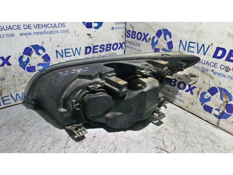 Recambio de faro derecho para ford focus berlina (cap) 1.8 tdci turbodiesel cat referencia OEM IAM 4M5113K060AA  