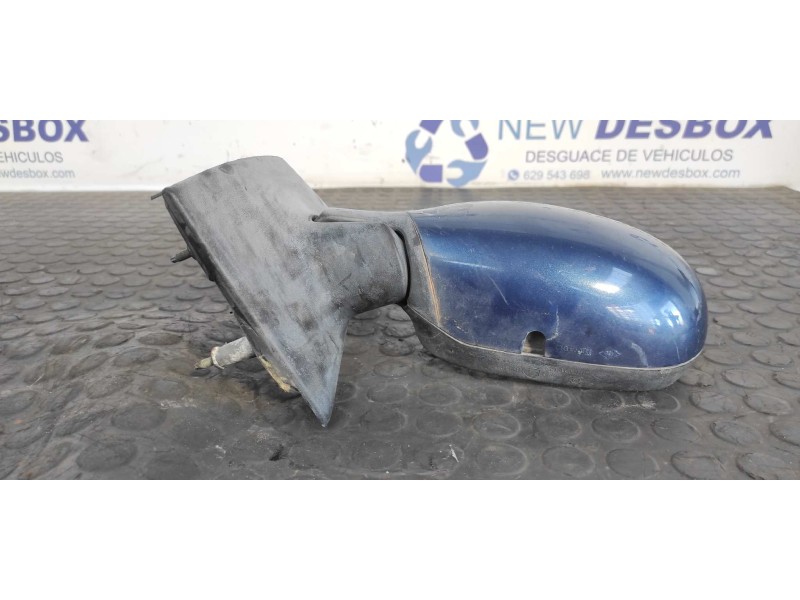 Recambio de retrovisor izquierdo para renault megane i scenic (ja0) 1.9 d kaleido referencia OEM IAM 010461  