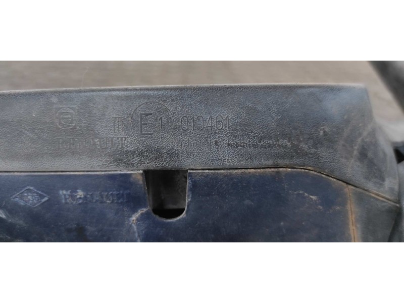 Recambio de retrovisor izquierdo para renault megane i scenic (ja0) 1.9 d kaleido referencia OEM IAM 010461  