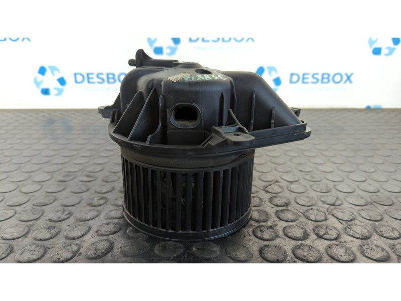 Recambio de motor calefaccion para citroen berlingo 1.6 hdi 75 collection familiar referencia OEM IAM 030840S  
