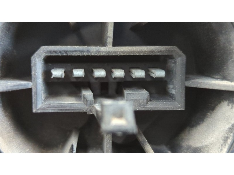 Recambio de piloto trasero izquierdo para suzuki swift sf berlina (ea) 1.3 cat-u referencia OEM IAM 2326G  