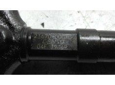 Recambio de inyector para toyota corolla (e12) 2.0 d-4d linea luna berlina referencia OEM IAM 236700G010  
