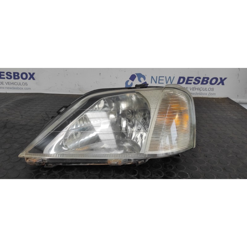 Recambio de faro izquierdo para dacia logan ambiance referencia OEM IAM 8200211005  