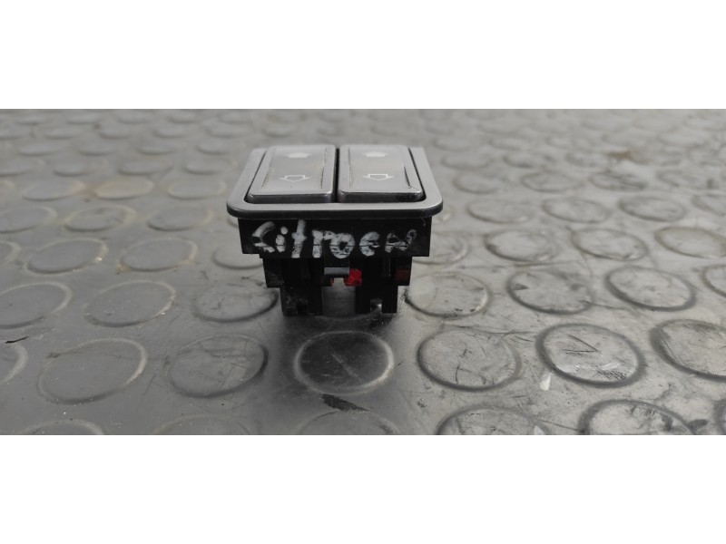 Recambio de mando elevalunas delantero izquierdo para citroen zx 2.0 / 2.0i volcane referencia OEM IAM 9603526477  