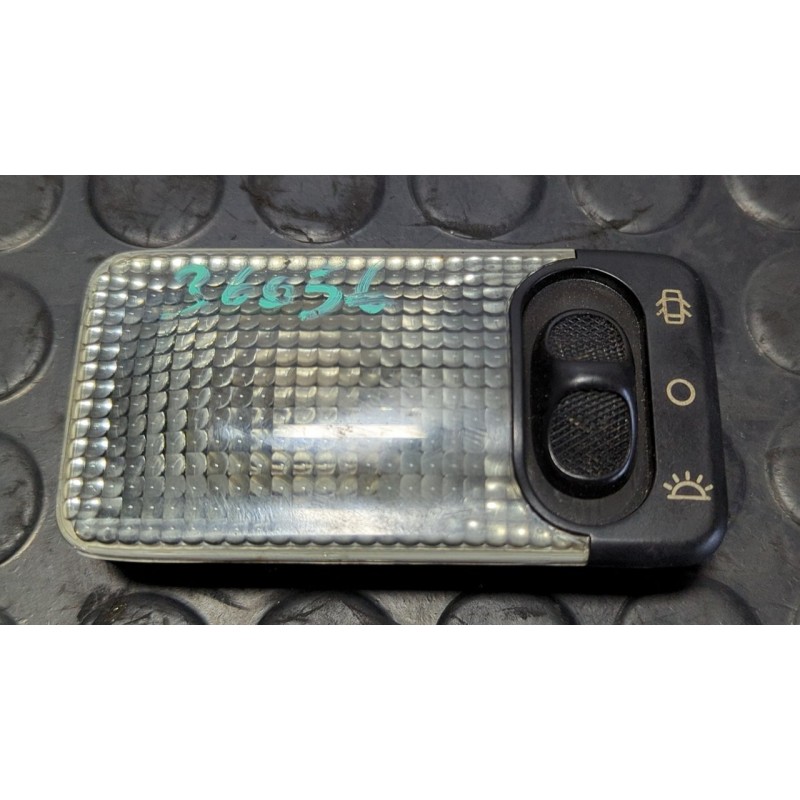 Recambio de luz interior para peugeot 206 berlina e-music referencia OEM IAM   