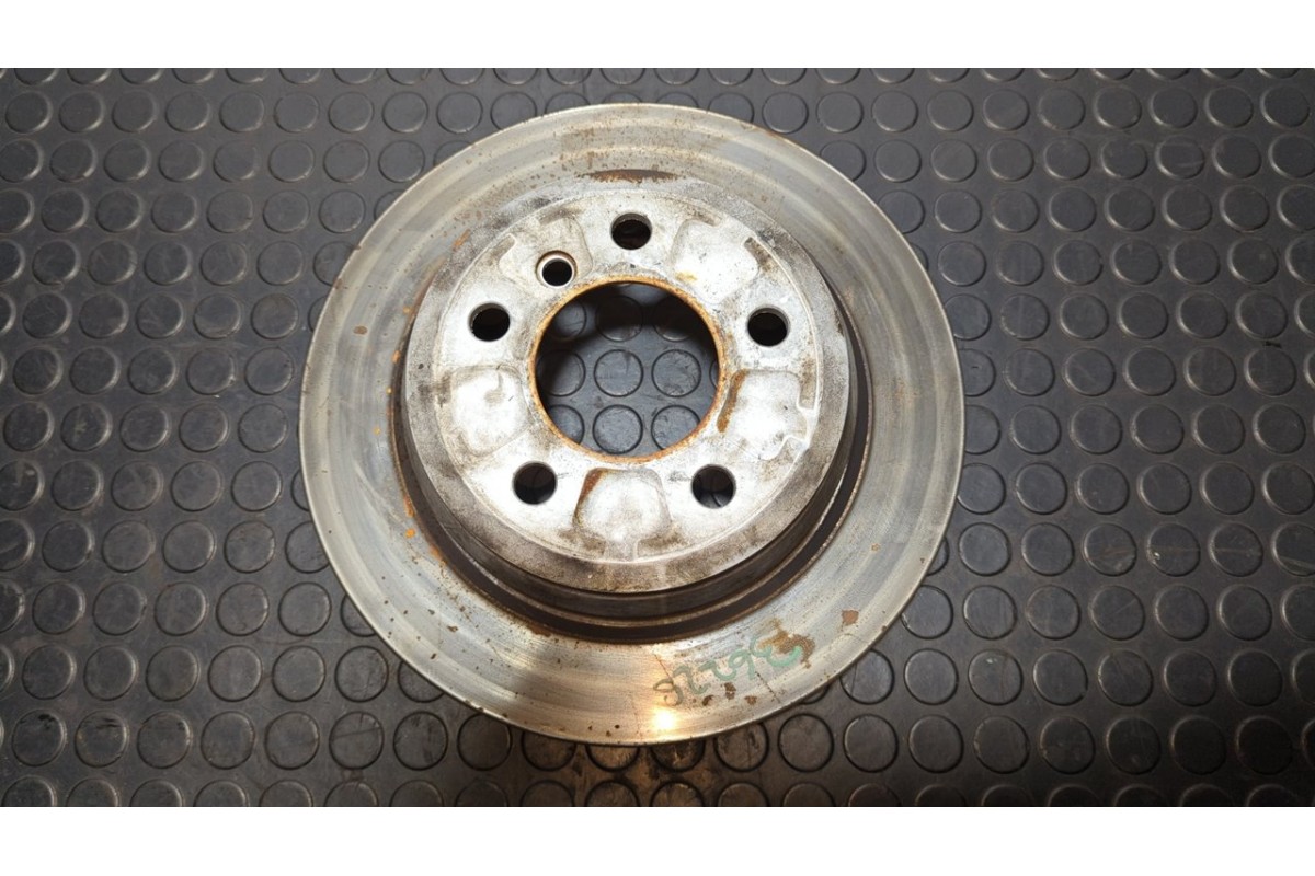 Recambio de juego discos freno traseros para bmw serie 3 lim. (f30) 318d advantage referencia OEM IAM 6864900  