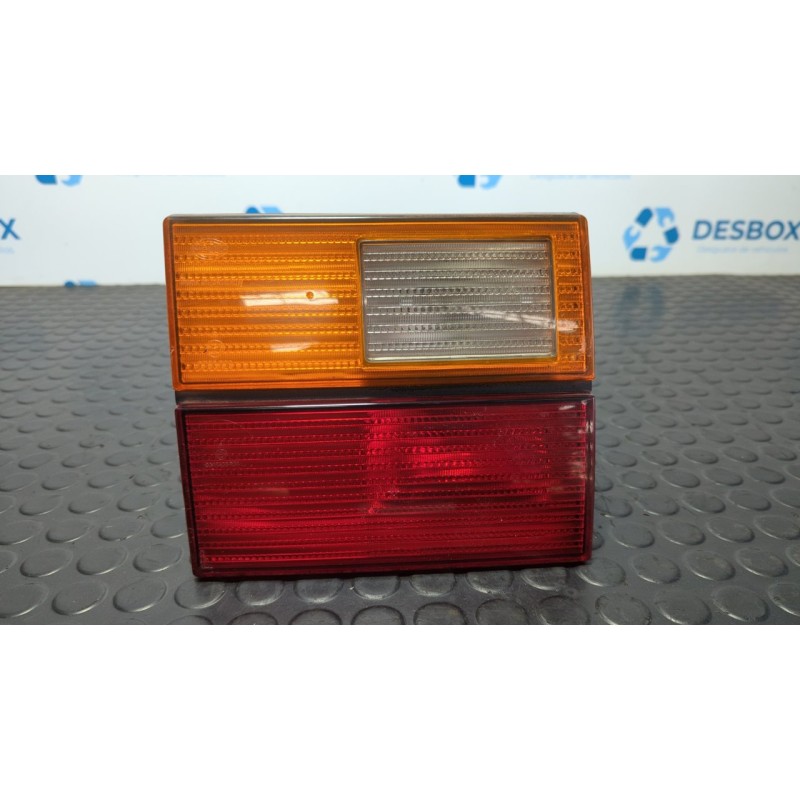 Recambio de piloto porton izquierdo para volkswagen corrado (509) 2.0 referencia OEM IAM 535945107  