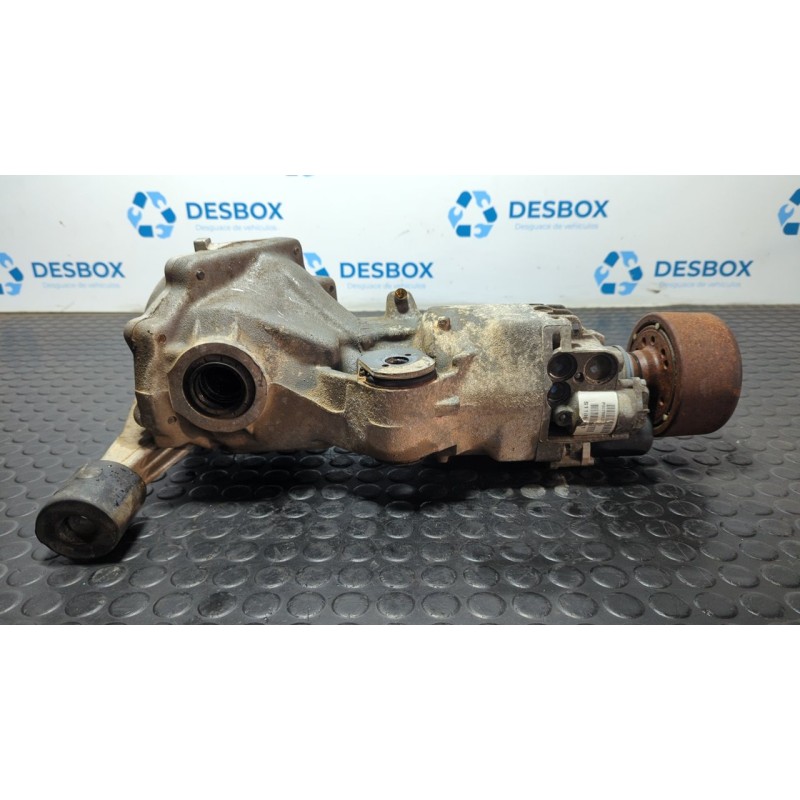 Recambio de diferencial trasero para volvo xc70 2.4 diesel cat referencia OEM IAM 08689632  